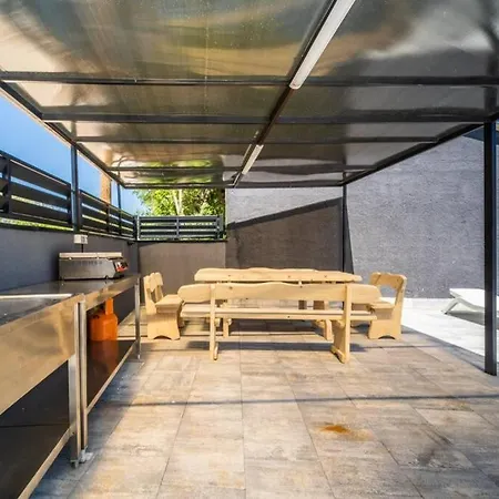 - With Heated Pool * Pavicini